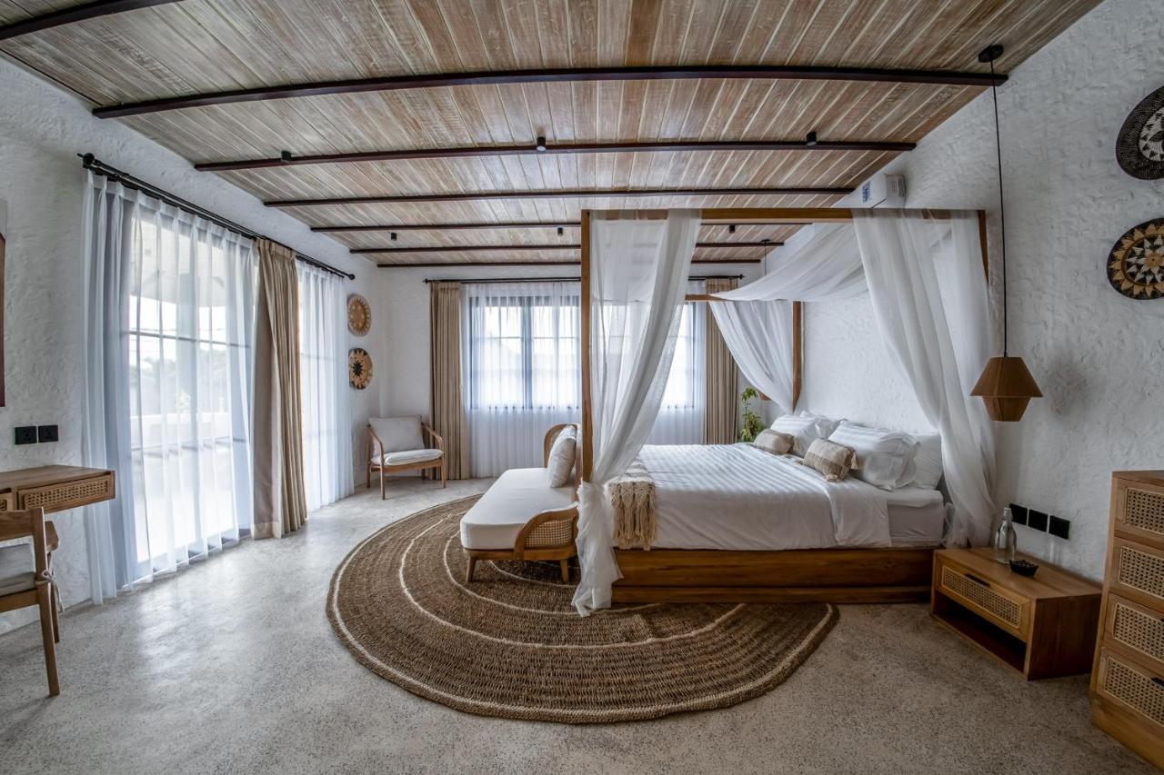 Putri Salju Villa By Evdekimi Ubud מראה חיצוני תמונה